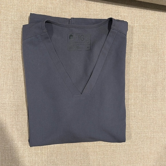 Figs Other - Figs - CHARCOAL Scrub Set